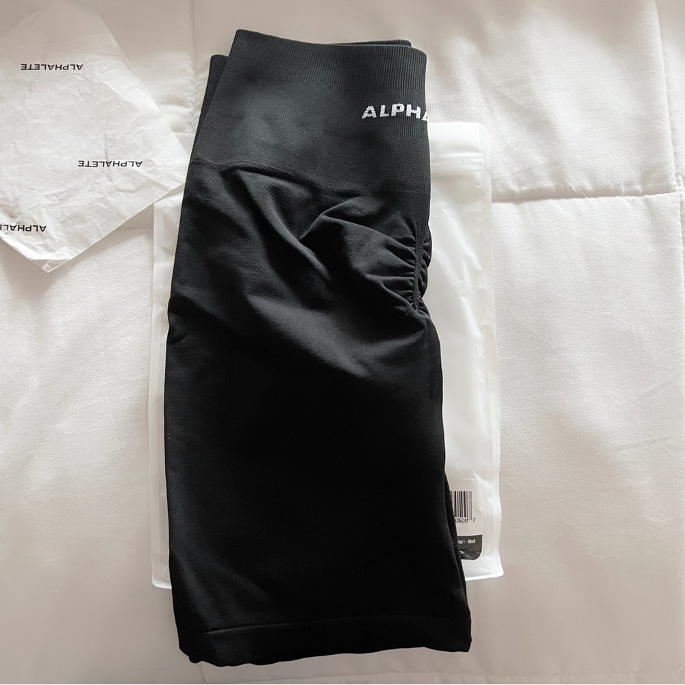 Alphalete Amplify Shorts - Black